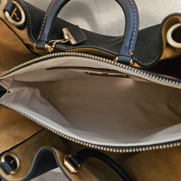 COACH ROGUE 39 - Picture 15 of 16